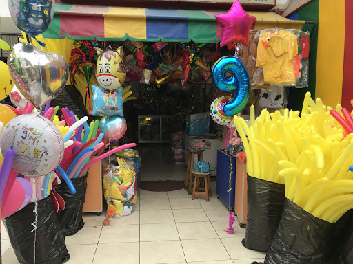 La Casita de las Piñatas